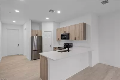 6002 Olive Ave N, Lehigh Acres, FL 33971 - Photo 7