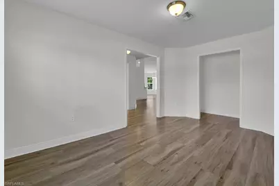 2216 SW 8th Ct, Cape Coral, FL 33991 - Photo 21