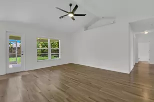 2216 SW 8th Ct, Cape Coral, FL 33991 - Photo 9