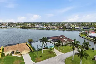419 SW 12th St, Cape Coral, FL 33991 - Photo 5