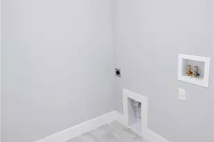 302 NW 25th Ave, Cape Coral, FL 33993 - Photo 5