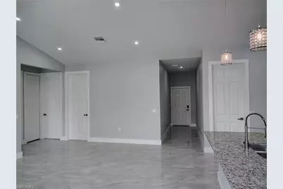 302 NW 25th Ave, Cape Coral, FL 33993 - Photo 15