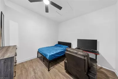 1109 Congress Ave, Lehigh Acres, FL 33972 - Photo 17