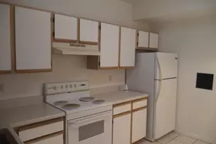 6330 Aragon Way, Fort Myers, FL 33966 - Photo 3