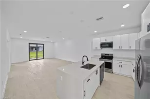 4733-4735 27th St SW, Lehigh Acres, FL 33973 - Photo 9