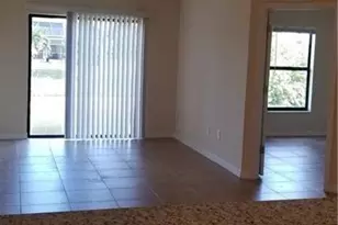 1311 NE 8th Pl, Cape Coral, FL 33909 - Photo 11