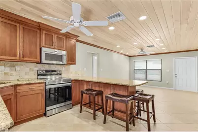 2371 Baybreeze St, Saint James City, FL 33956 - Photo 11