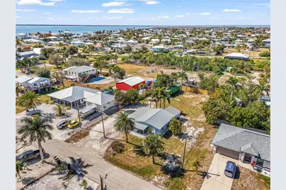 2371 Baybreeze St, Saint James City, FL 33956 - Photo 29