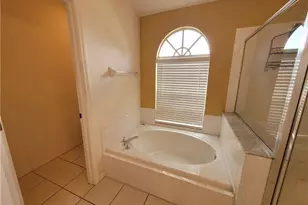 4409 Varsity Lakes Dr, Lehigh Acres, FL 33971 - Photo 21