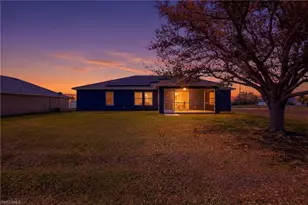 101 NW 18th Ave, Cape Coral, FL 33993 - Photo 35