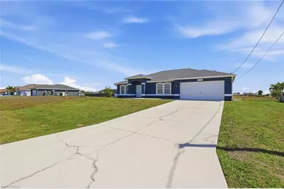 101 NW 18th Ave, Cape Coral, FL 33993 - Photo 3