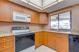 5308 SW 11th Pl, Cape Coral, FL 33914 - Photo 5