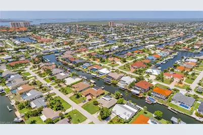 5308 SW 11th Pl, Cape Coral, FL 33914 - Photo 3