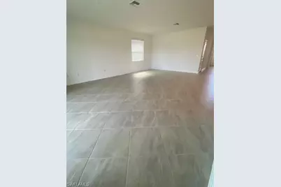 11211 Timber Creek Dr, Fort Myers, FL 33913 - Photo 9