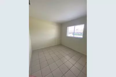 621 SW 3rd St, Cape Coral, FL 33991 - Photo 5