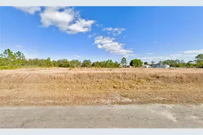 712 Greenwood Ave, Lehigh Acres, FL 33972 - Photo 1