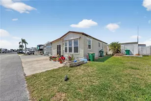 1475 Flamingo Dr, Englewood, FL 34224 - Photo 3