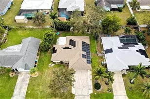 2304 SE 8th Terrace, Cape Coral, FL 33990 - Photo 23