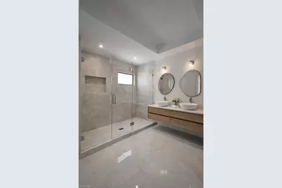 912 Cleveland Ave, Lehigh Acres, FL 33972 - Photo 9