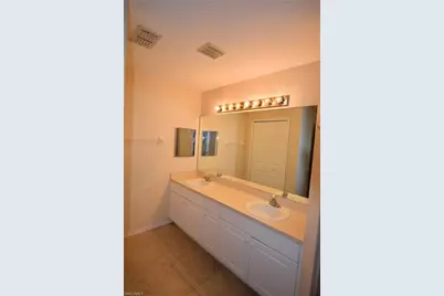 1724 SW 15th Ter, Cape Coral, FL 33991 - Photo 21