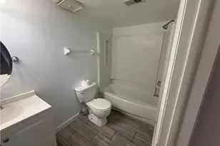 5329 Summerlin Rd, Fort Myers, FL 33919 - Photo 9