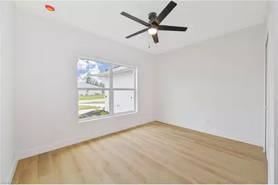 2043 NE 42nd St, Cape Coral, FL 33909 - Photo 19