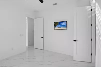 1617 NE 12th St, Cape Coral, FL 33909 - Photo 31