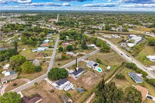 802 Taylor Ln, Lehigh Acres, FL 33936 - Photo 31