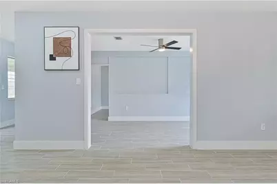 802 Taylor Ln, Lehigh Acres, FL 33936 - Photo 9