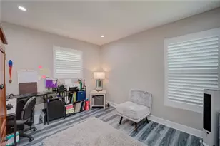 1089 N Town and River Dr, Fort Myers, FL 33919 - Photo 19