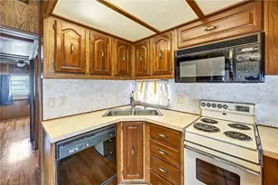 20124 Plum Tree Ln, Estero, FL 33928 - Photo 15