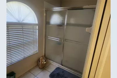 746 Milwaukee Blvd, Lehigh Acres, FL 33974 - Photo 17