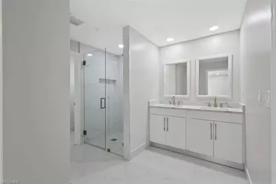 107 Albatross St, Fort Myers Beach, FL 33931 - Photo 23