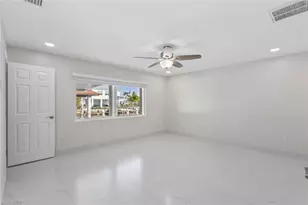 107 Albatross St, Fort Myers Beach, FL 33931 - Photo 21