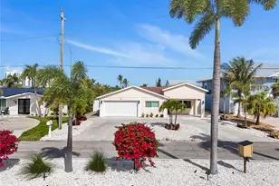 107 Albatross St, Fort Myers Beach, FL 33931 - Photo 1