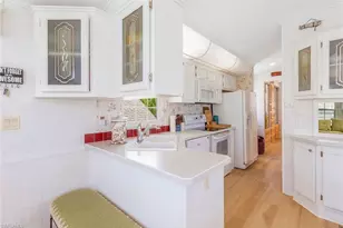 7270 Pinehurst Rd, Bokeelia, FL 33922 - Photo 17