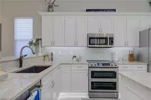 8334 Provencia Ct, Fort Myers, FL 33912 - Photo 7