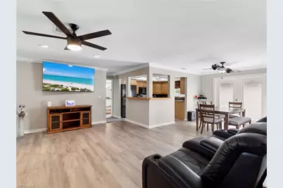 8848 Fordham St, Fort Myers, FL 33907 - Photo 9