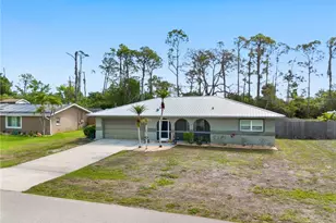 8848 Fordham St, Fort Myers, FL 33907 - Photo 27