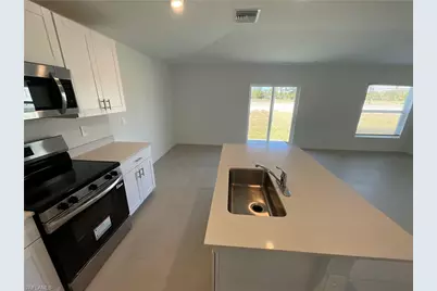 17236 Cantu Ct, North Fort Myers, FL 33917 - Photo 7