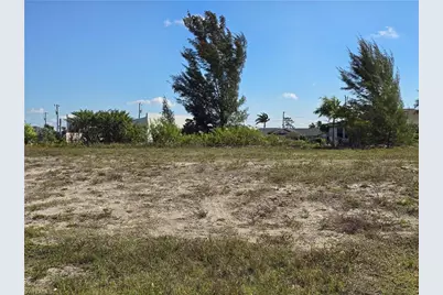 117 NW 14th Ave, Cape Coral, FL 33993 - Photo 1