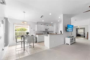 10021 Colonial Country Club Blvd, Fort Myers, FL 33913 - Photo 13