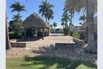 5230 Pineland Daisy Trl, Fort Myers, FL 33905 - Photo 11