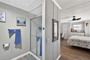 860 Moonlight Dr, North Fort Myers, FL 33917 - Photo 13