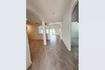 14612 Carva Ln, Fort Myers, FL 33905 - Photo 5