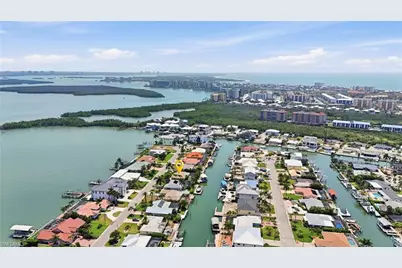 20 Bayview Blvd, Fort Myers Beach, FL 33931 - Photo 33