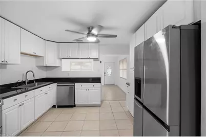 48 Victoria Dr, North Fort Myers, FL 33917 - Photo 33