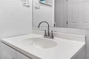 48 Victoria Dr, North Fort Myers, FL 33917 - Photo 15