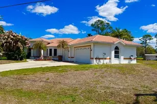 914 McArthur Ave, Lehigh Acres, FL 33936 - Photo 3