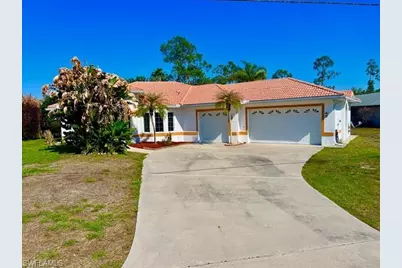 914 McArthur Ave, Lehigh Acres, FL 33936 - Photo 1